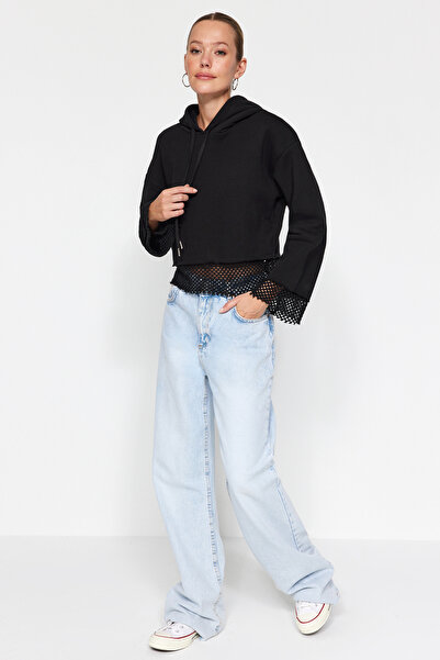 Trendyol Collection Černá tlustá fleecová vnitřní síťovina s kapucí, uvolněný střih pletená mikina TWOAW24SW00041