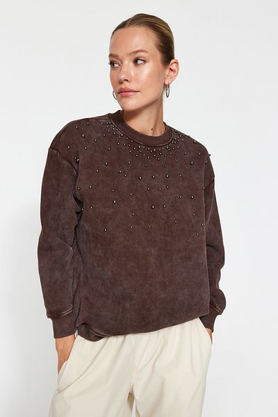 Trendyol Collection Кафяв обикновен трикотажен суичър с античен/блед ефект от плътен полар и перли с детайли TWOAW24SW00152