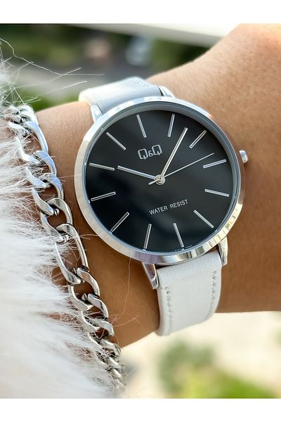 Q&Q Retro White Color, 24 Months Warranty, Waterproof, Leather Strap Women's Wristwatch+Bracelet