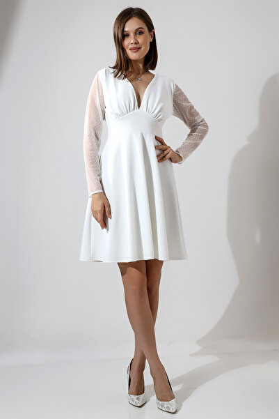Rokka Moda Μίντι φόρεμα με βαθύ μπούστο