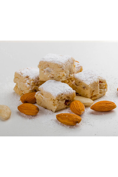 Renk Mis Sabun 450 جرام بسكويت اللوز المربع