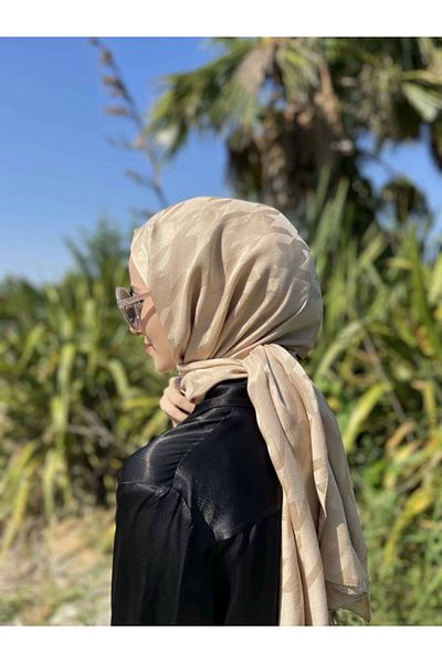 VALORSCARF Latte Houndstooth Silky Jacquard Shawl