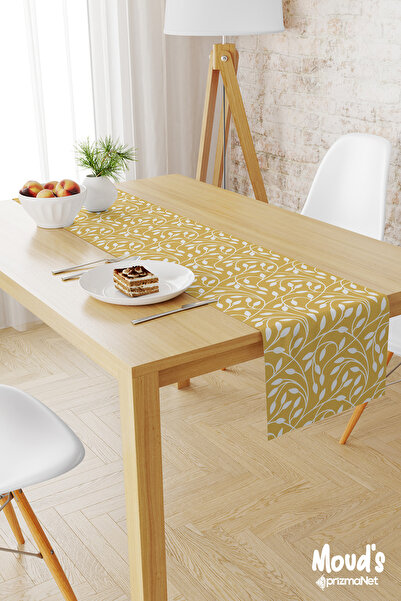 Moud's مفرش طاولة منقوش بطبعات من جلد الغزال من سلسلة فلورا باللون الأصفر