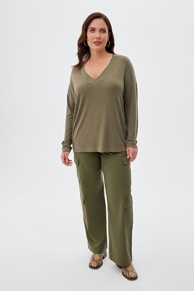 LUOKK Etta V-Neck Plus Size Sweater