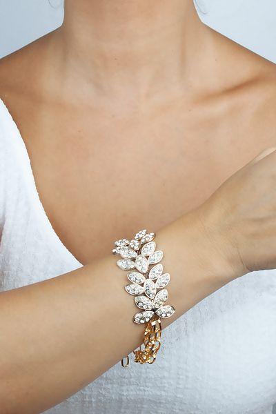 Liveyn Design Stone Bracelet