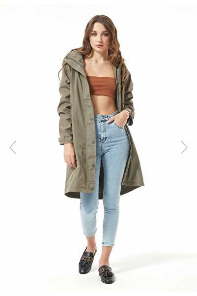 Alegante Kadın Fermuarlı Belden Büzgülü Kapüşonlu Haki Renk Trenchcoat