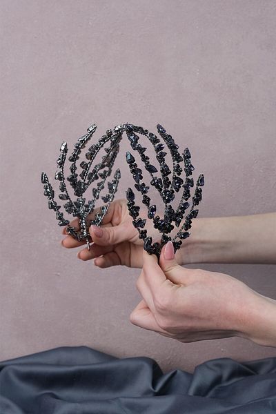 Hobigram Mort Double-Sided Helen Bridal Henna Crown for the Most Beautiful Brides – Crown, Crystal Stone, Stylish Model – Crown –