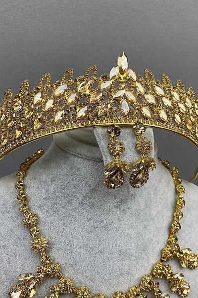 Hobigram Set coroană și colier Mia Bridal Henna pentru cele mai frumoase mirese – Coroană, piatră de cristal, model elegant – Ta
