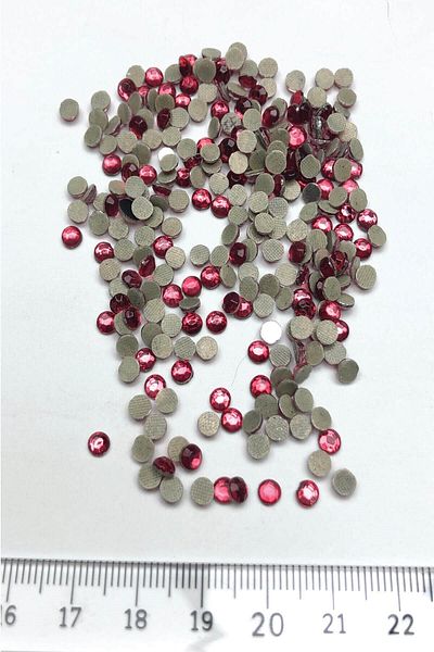 Hobigram Sortiment de mărgele Roșu Claret Deschis Mărgele de piatră de sticlă 25 gr – Mărgele, Design Elegant – Mărgele – Bo