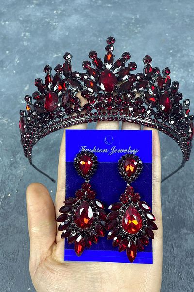 Hobigram Set Coroana de Mireasa Henna Pera Burgundy si Cercei Shuttle pentru Cele mai Frumoase Mirese – Coroana, Piatra de Cristal, Model Elegant –