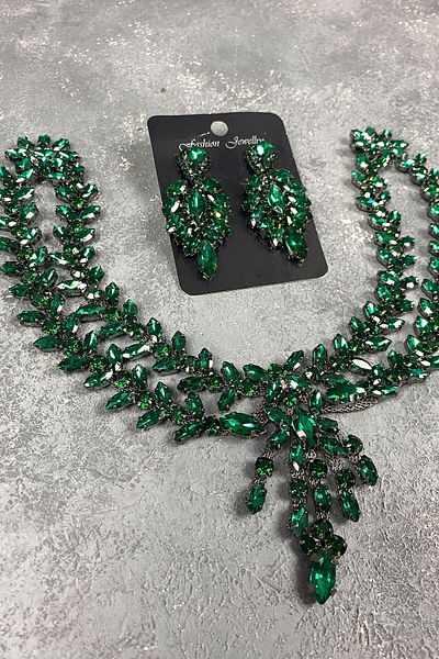 Hobigram مجموعة إكسسوارات شعر وحلق هينا للعروس من Green Sultan لعروسها الأكثر جمالاً - تاج، حجر كريستال
