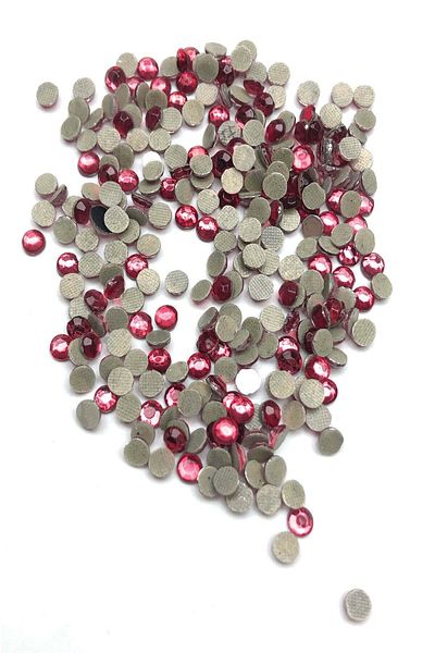 Hobigram Sortiment de mărgele Roșu Claret Deschis Mărgele de piatră de sticlă 25 gr – Mărgele, Design Elegant – Mărgele – Bo