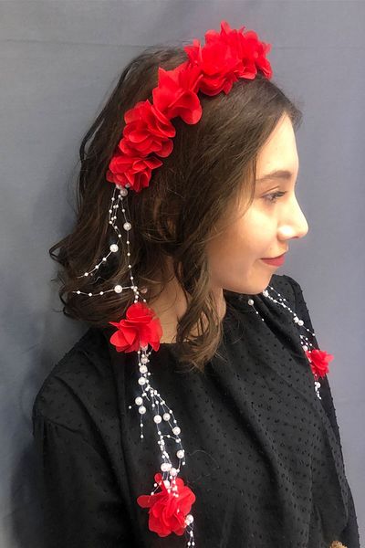 Hobigram Red Tulle Laser Floral Crown for Most Beautiful Brides