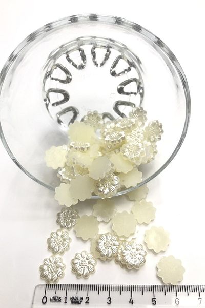 Hobigram Beads Assortment Cream Flower Motif Half Pearl Beads Plastic – Beads, Stylish Design, Women's Accessory