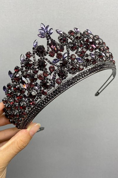 Hobigram Coroana de mireasa Henna model Purple Pegasi pentru cele mai frumoase mirese – Coroana, cu pietre de cristal, model elegant, coroana de mireasa – T