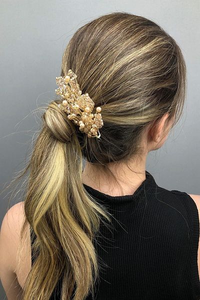 Hobigram Hair Accessory Leaf Pattern Crystal and Pearl Bridal Hair Accessory – Other Hair Accessories – Other S