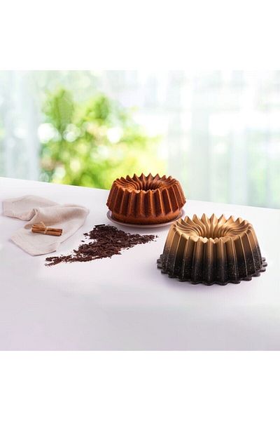 Nehir Lilyum Aluminum Cast Gold Cake Mold 26cm
