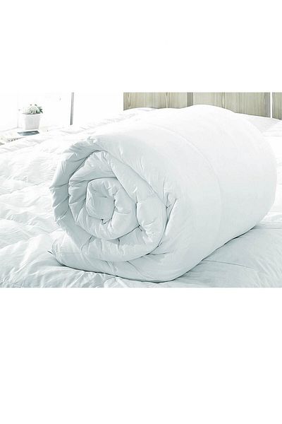 Taç Double Microfiber Quilt
