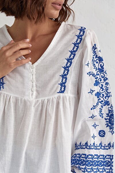 FEMELLE Γυναικεία μπλούζα με κουμπιά νέας σεζόν με λεπτομερή κεντημένη βαμβακερή μπλούζα