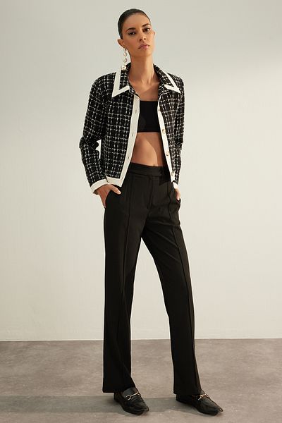 Trendyol Collection Black Premium High Waist Straight/Straight Cut Woven Ribbed Trousers TWOAW24PL00148