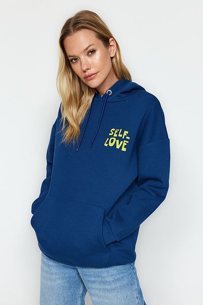 Trendyol Collection Indigo Zadní potisk Detailní Oversize/Wide Fit Silný fleece Uvnitř Pletená mikina TWOAW22SW0687