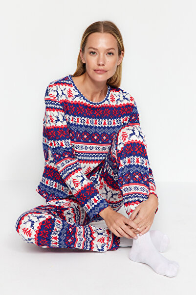 Trendyol Collection Multicolor 100% Cotton Christmas Themed T-shirt-Pants Knitted Pajamas Set THMAW24PT00057