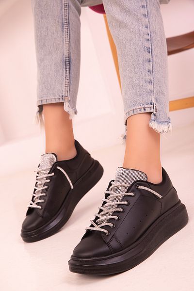 SOHO Black-Black Women's Sneaker 18365