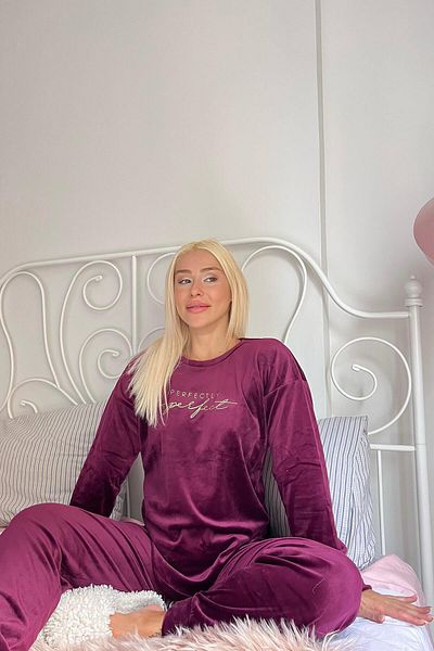 Pijamaevi Exkluzivní sametový dámský pyžamový set Plum Perfectly Patterned
