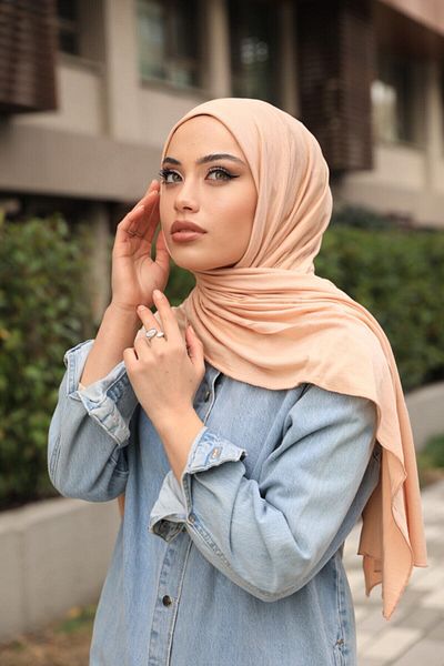 Organic Scarfs Hijab Model with Hijab Combed Cotton - Salmon