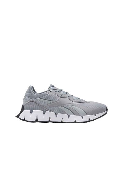 Reebok Zig Dynamica 4 - Comfortable and Fashionable Fit Outfit