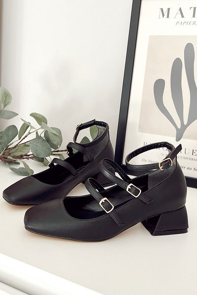 POLKA STORE Women's Mary Jane Black Matte Leather Closed Back Three-Striped Square Toe Helmet Short Block Heeled Shoes