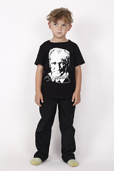 FATELLA УНИСЕКС ДЕТСКА ТЕНИСКА С КЪСИ РЪКАВИ С ПРИНТ НА АТАТЮРК 23 АПРИЛ 29 О...