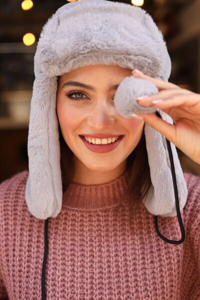 REMSA Жіноча хутряна шапка з вухами RKŞ-04 Сіра