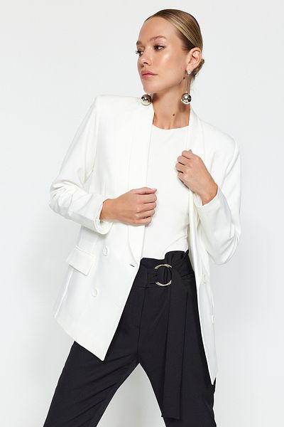 Trendyol Collection Μπουφάν σακάκι με διπλό στήθος με κανονική εφαρμογή με επένδυση εκρού TWOSS23BC00106
