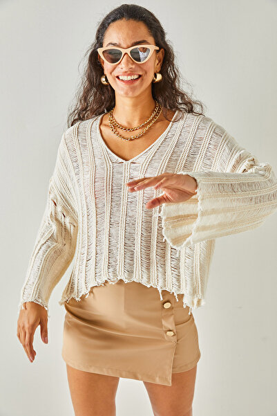 Olalook Kadın Ekru V Yaka Ajurlu Geniş Kollu Pamuklu Triko Kazak KZK-19000641