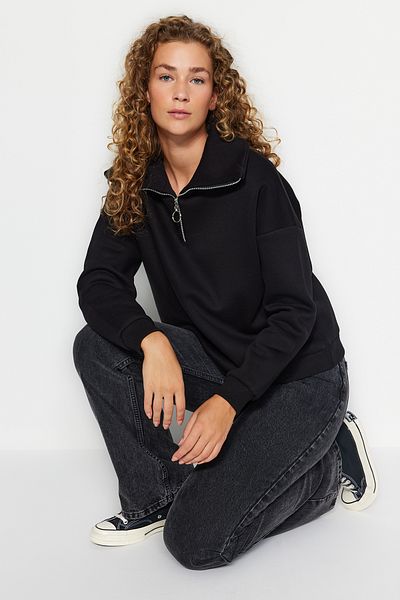 Trendyol Collection Czarna, zapinana na zamek, stójka, gruby polar, dzianinowa bluza o regularnym kroju TWOAW24SW00347