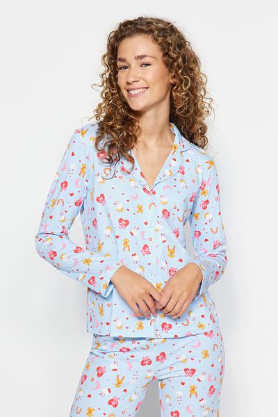 Trendyol Collection Modrá sada pleteného pyžama ze 100% bavlny s medvídkem a srdcem Thmaw24Pt00150