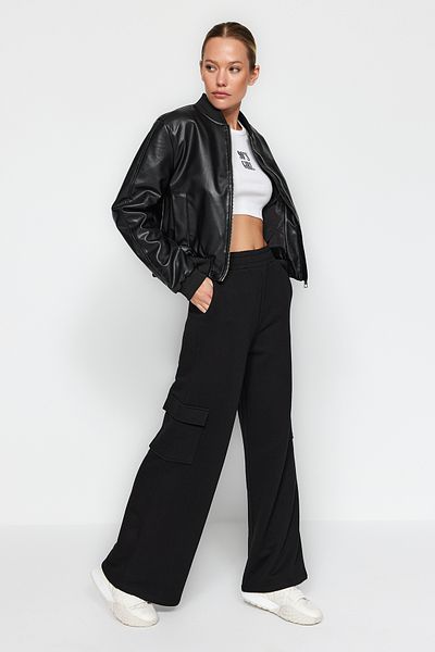 Trendyol Collection Μαύρο Πλεκτό Φαρδύ Παντελόνι με Τσέπες TWOAW24EA00018