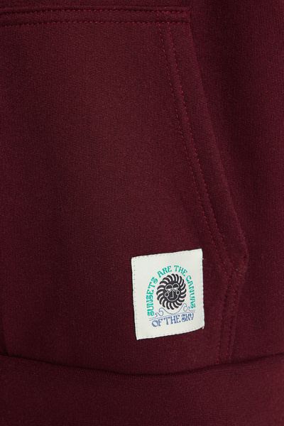 Trendyol Collection Суитшърт MyStical с щампи от кафяв полар - голям размер, топъл TMNAW24SW00150