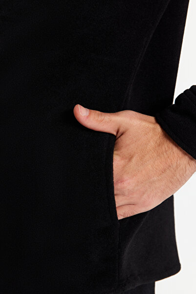 Trendyol Collection Μαύρο μπουφάν Unisex Regular Fit Pocket Fleece Χοντρό Χειμερινό Άνετο Μπουφάν TMNAW24GO00082