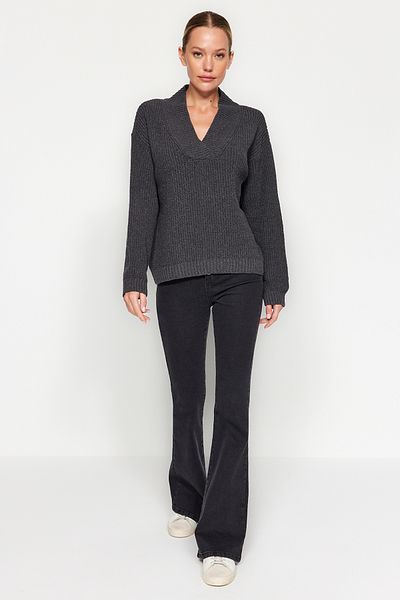 Trendyol Collection Anthracite More Sustainable V-Neck Knitwear Sweater TWOAW24KZ01113