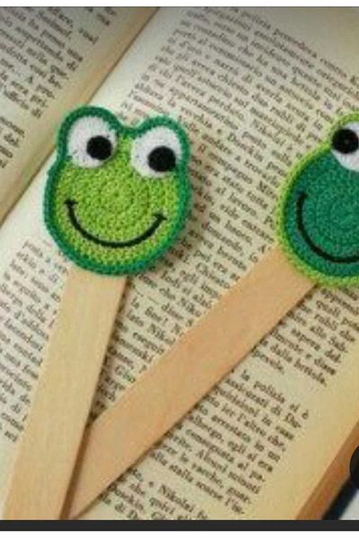 YS Yasu_hobi Frog Patterned Bookmark