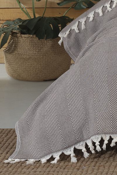 Lux Touch Кувертюра за двойно легло Lily Mink 200 x 220 см, тъкана памучна прежда, с пискюли