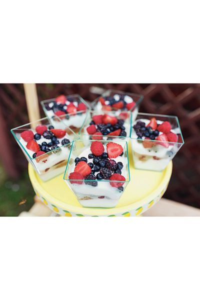 ecenplast Transparent Crystal Mica Extra Hard Plastic Prism Cubic Bowl 60 Cc 25 Pieces