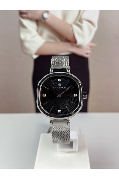 Essence WOMEN'S WRIST CORNER WITH 5 ATM WATERPROOF