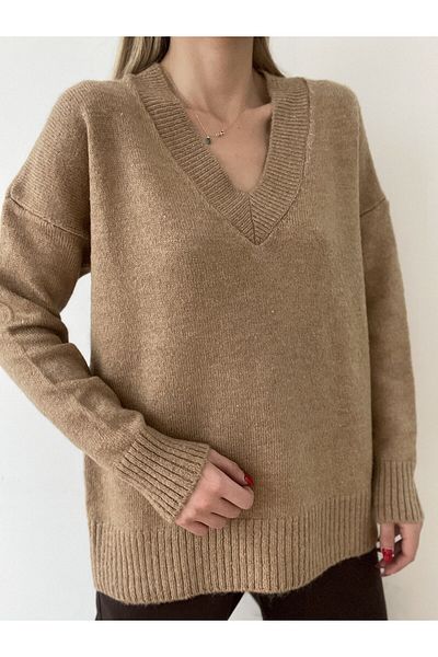 Laluvia Kamelfarbener Relax-Pullover mit V-Ausschnitt