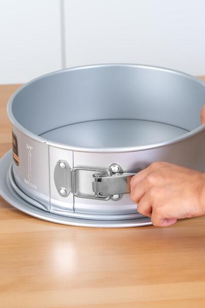 ACAR Mate Round Clamp Cake Mold - 31 cm