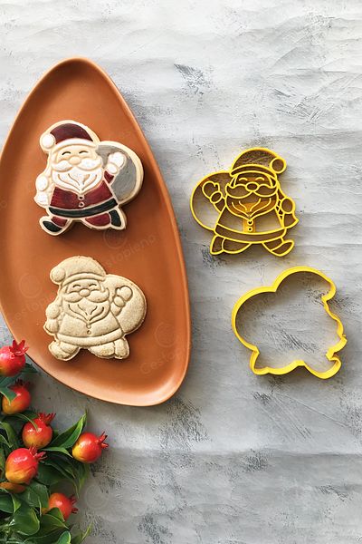CESTOPİENO Santa Claus Dough Shaper with Yellow Bag / Cookie Mold / Ceramic Mold / 9x9 cm