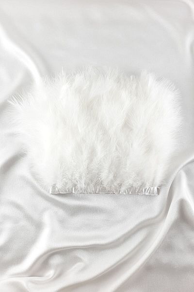 Hobigram Decorative Stripe White Maya Feather – Special Design, Accessory, Quality Production, Eye-Catching Style – Decorat