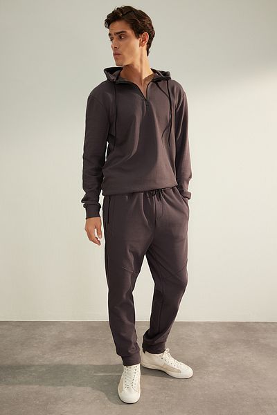 Trendyol Collection Anthracite Limited Edition Regular/Normal Cut Thick Jogger Sweatpants with Zipper Pockets Tmnaw24Ea00003